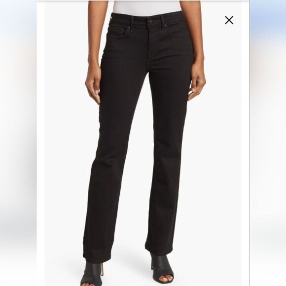 NYDJ Marilyn Straight Lift x Tuck Jeans 91% cotton 7% elastane 2% lycra NWT - Picture 1 of 4